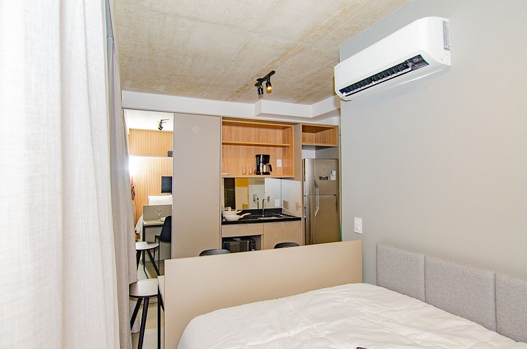 Belo studio no coração da Alameda Itu