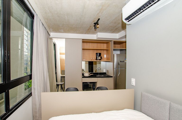 Belo studio no coração da Alameda Itu