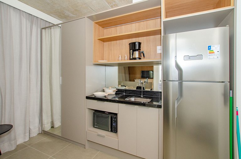 Belo studio no coração da Alameda Itu