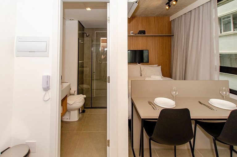 Belo studio no coração da Alameda Itu