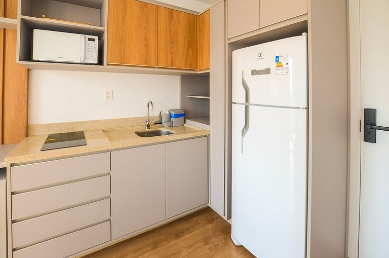 Charmoso studio na Cardeal Arcoverde