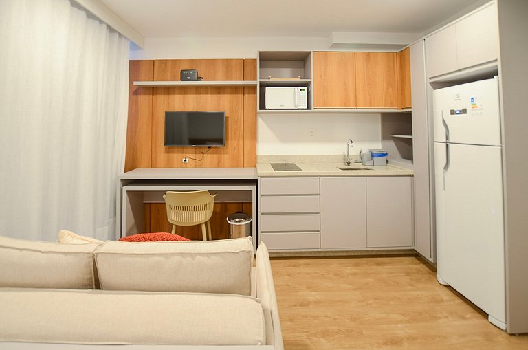 Charmoso studio na Cardeal Arcoverde