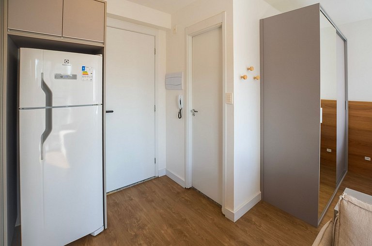 Charmoso studio na Cardeal Arcoverde