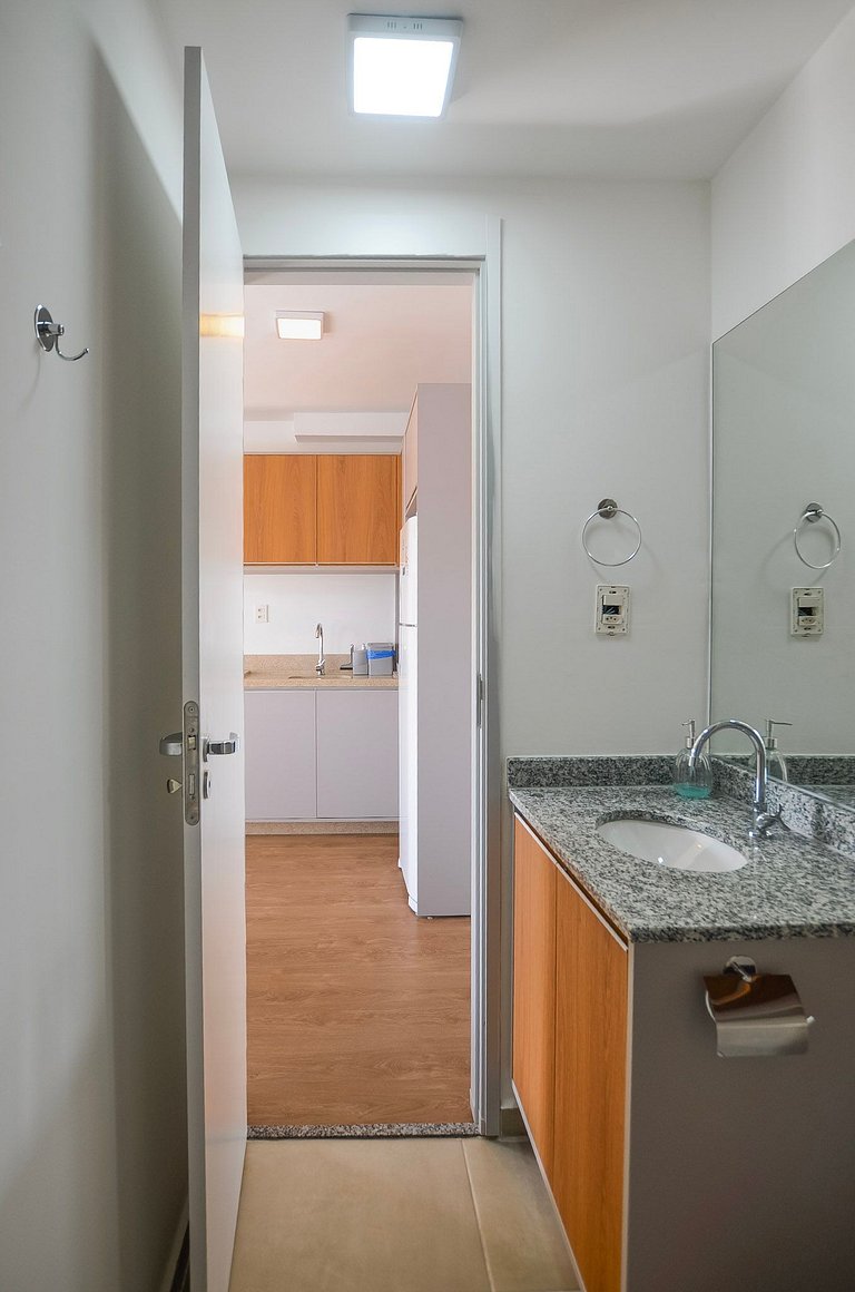 Charmoso studio na Cardeal Arcoverde