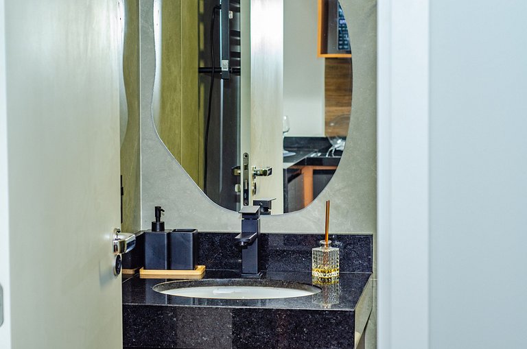 Charmoso studio na Fradique Coutinho