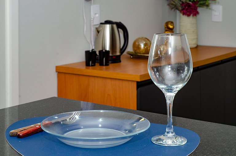 Charmoso studio na Fradique Coutinho