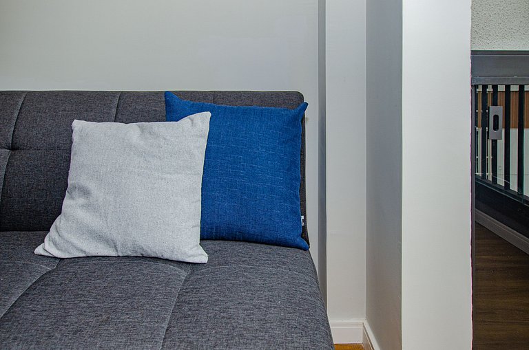 Charmoso studio na Fradique Coutinho