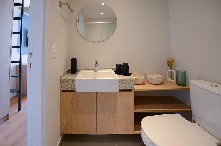 Studio com mezanino ao lado do Mackenzie