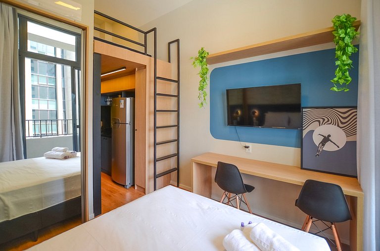 Studio com mezanino ao lado do Mackenzie