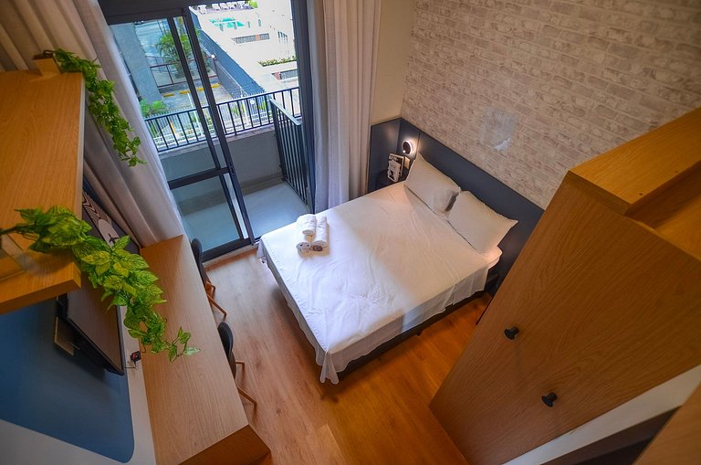 Studio com mezanino ao lado do Mackenzie