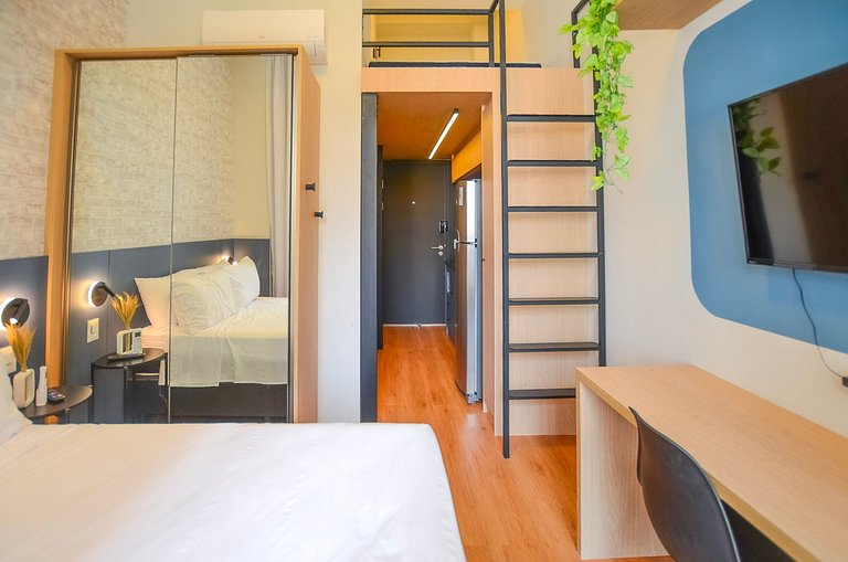 Studio com mezanino ao lado do Mackenzie