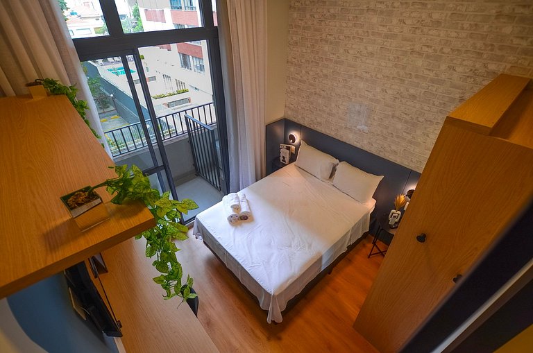 Studio com mezanino ao lado do Mackenzie