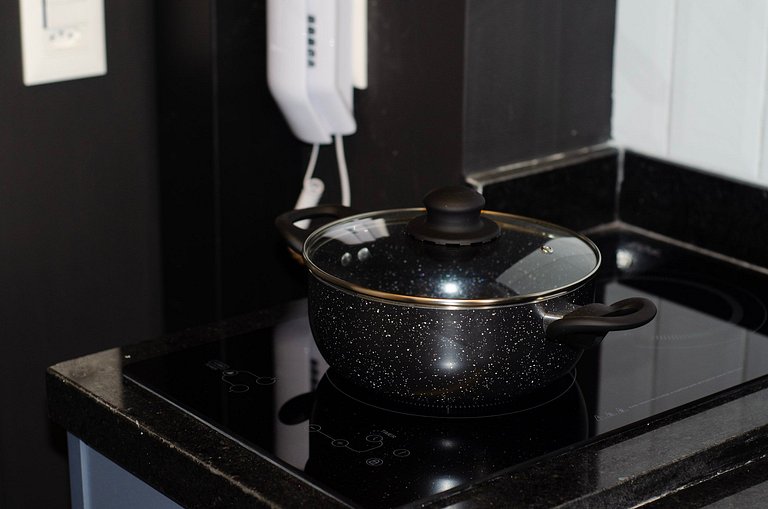 Studio com mezanino ao lado do Mackenzie