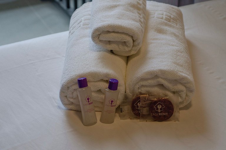 Studio com mezanino ao lado do Mackenzie