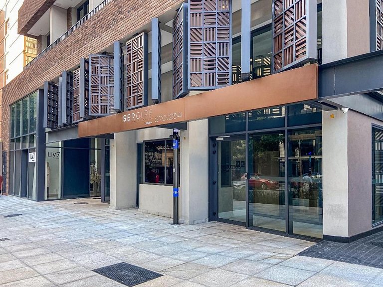 Studio com mezanino ao lado do Mackenzie