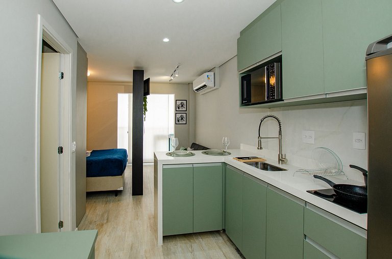 Charmoso studio na Fradique Coutinho