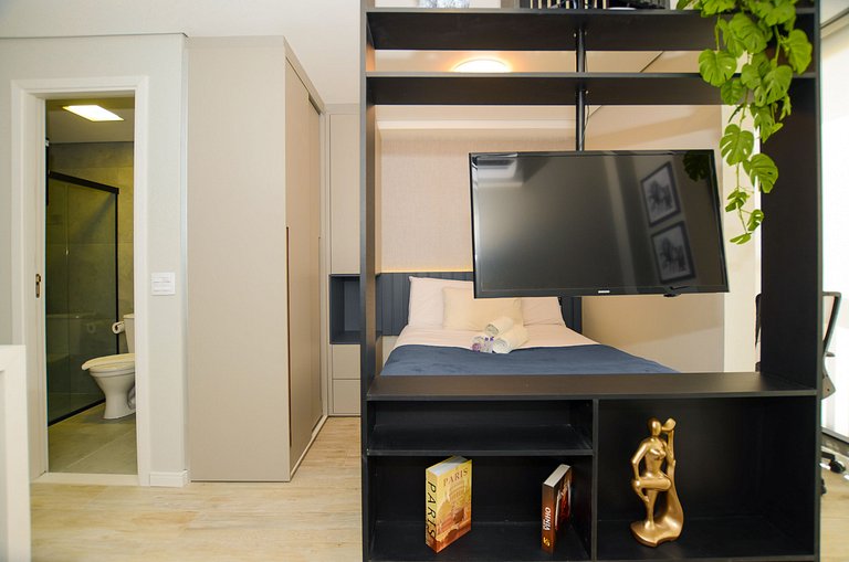 Charmoso studio na Fradique Coutinho