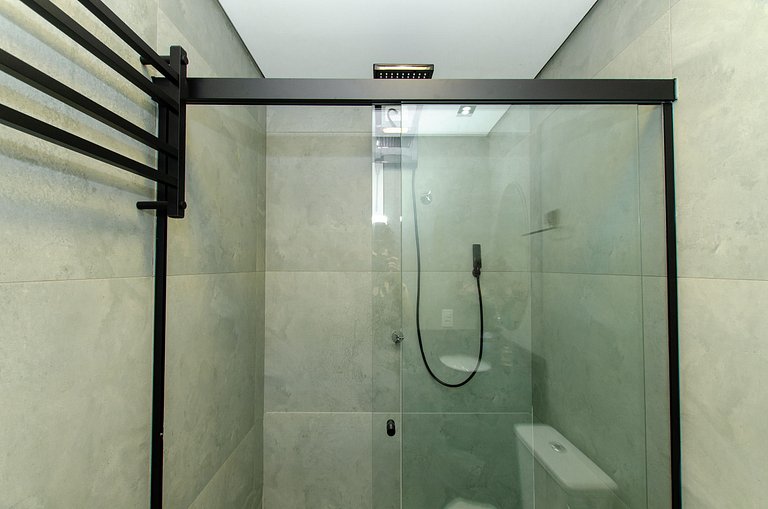 Charmoso studio na Fradique Coutinho