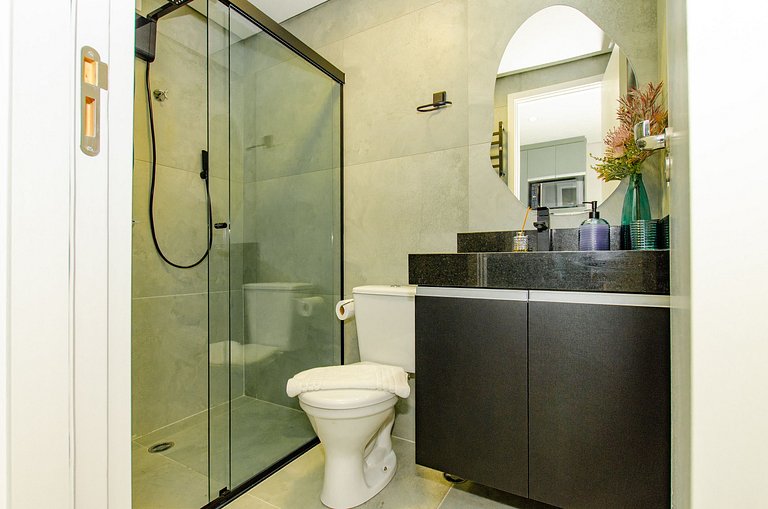 Charmoso studio na Fradique Coutinho