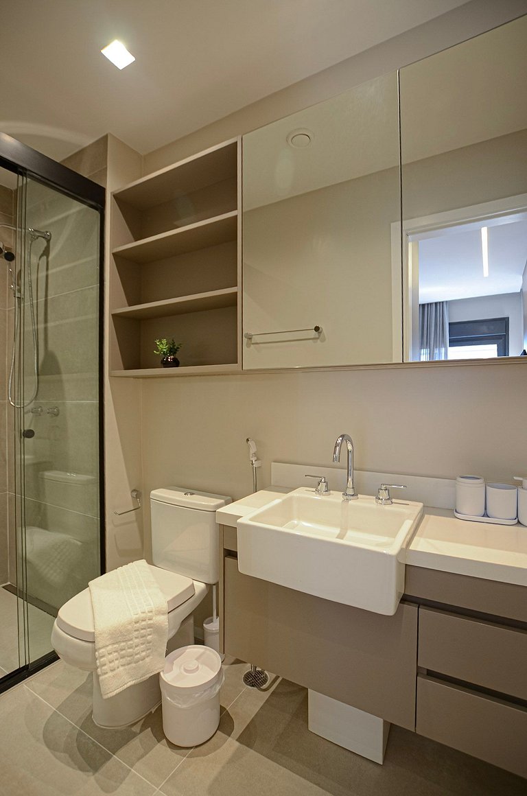 Luxuoso studio ao lado do Morumbi Shopping