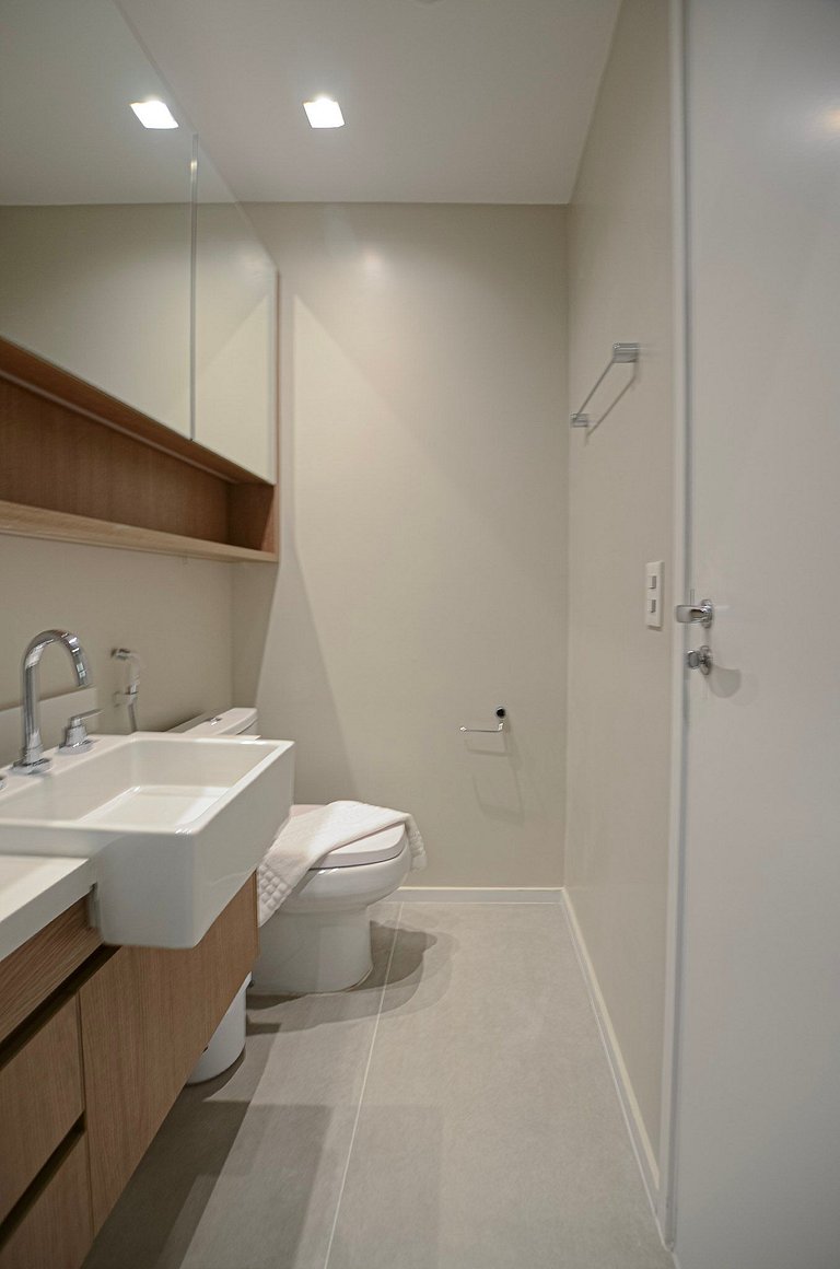 Luxuoso studio ao lado do Morumbi Shopping