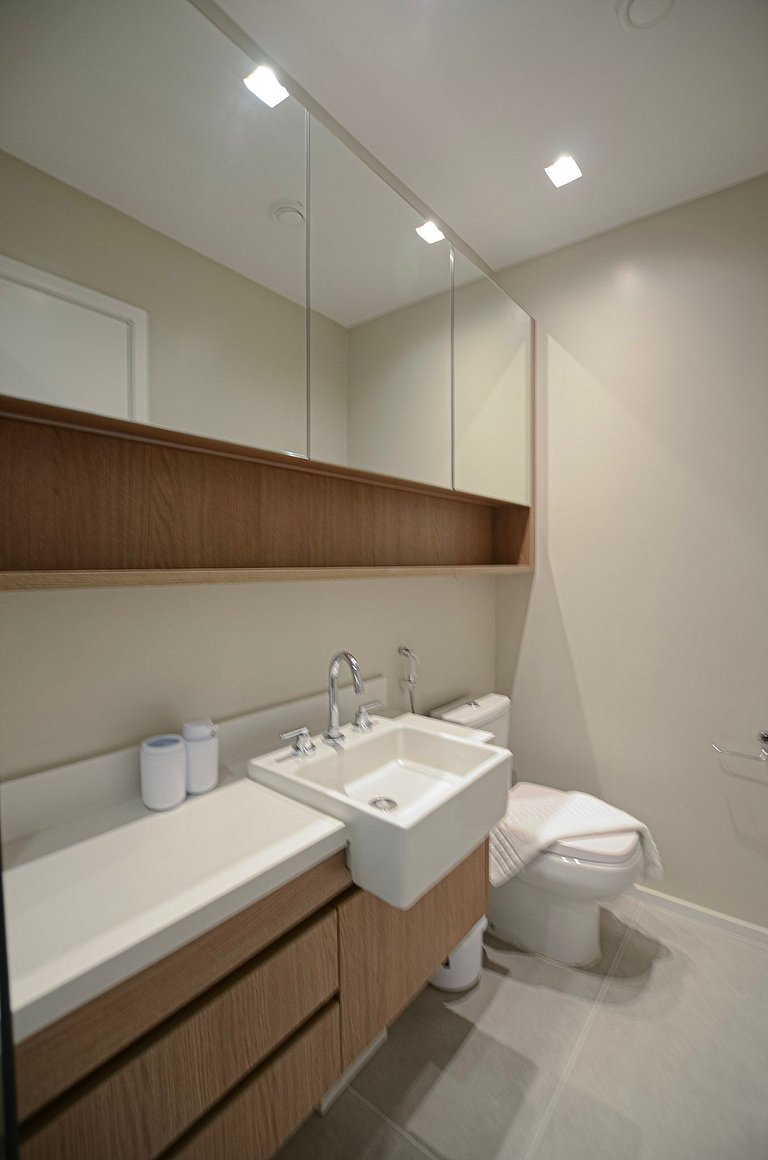 Luxuoso studio ao lado do Morumbi Shopping