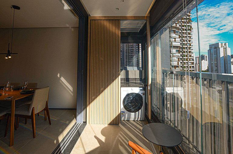 Luxuoso studio ao lado do Morumbi Shopping