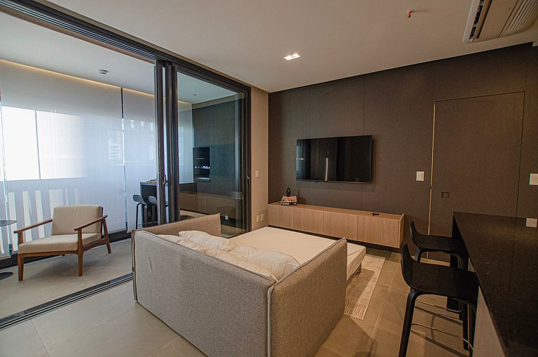 Luxuoso studio ao lado do Morumbi Shopping