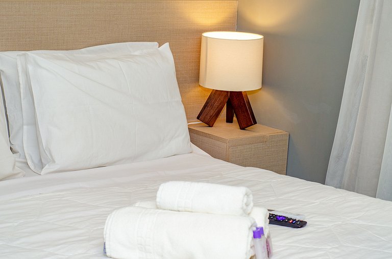 Belo studio ao lado do Shopping Pamplona