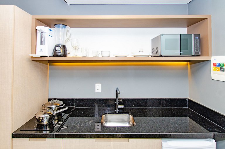 Belo studio ao lado do Shopping Pamplona