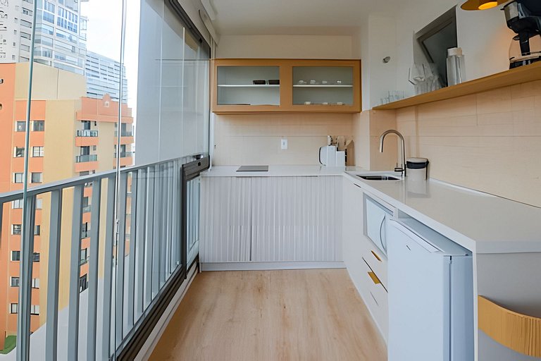 Studio Amplo e iluminado | Próx. Ibirapuera