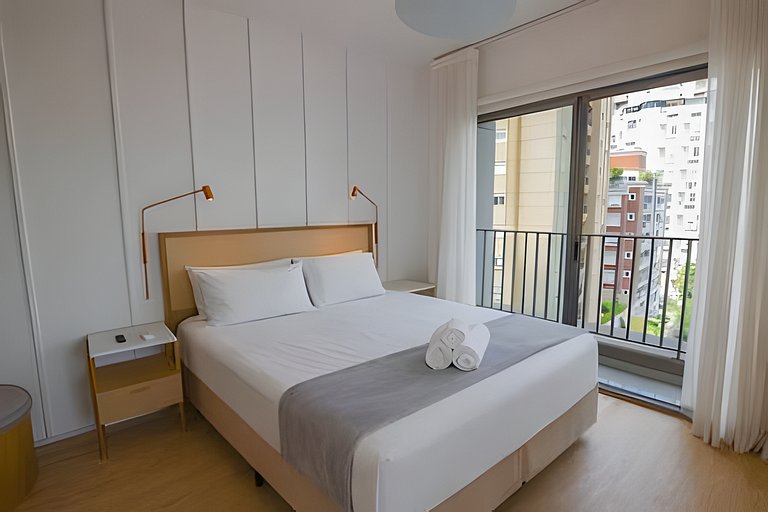 Studio Amplo e iluminado | Próx. Ibirapuera