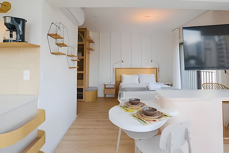 Studio Amplo e iluminado | Próx. Ibirapuera