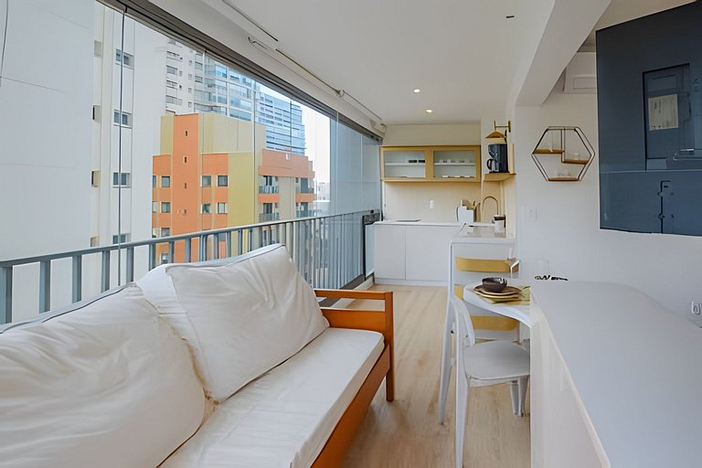 Studio Amplo e iluminado | Próx. Ibirapuera