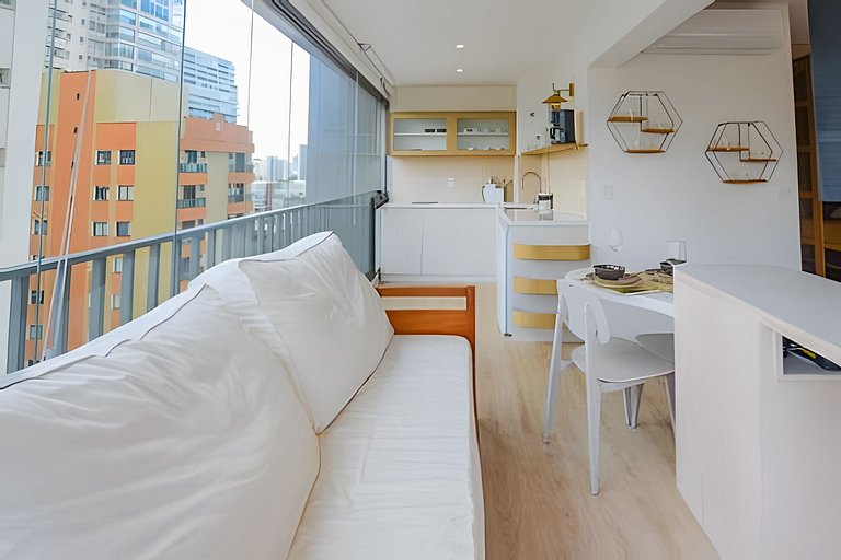 Studio Amplo e iluminado | Próx. Ibirapuera