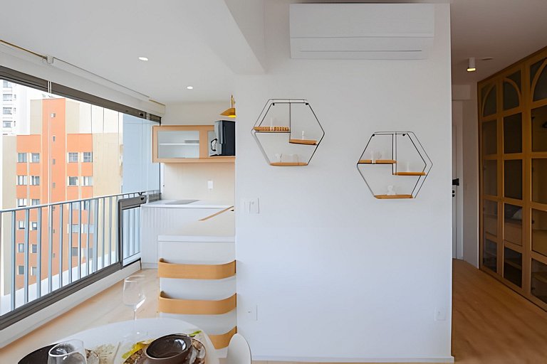 Studio Amplo e iluminado | Próx. Ibirapuera