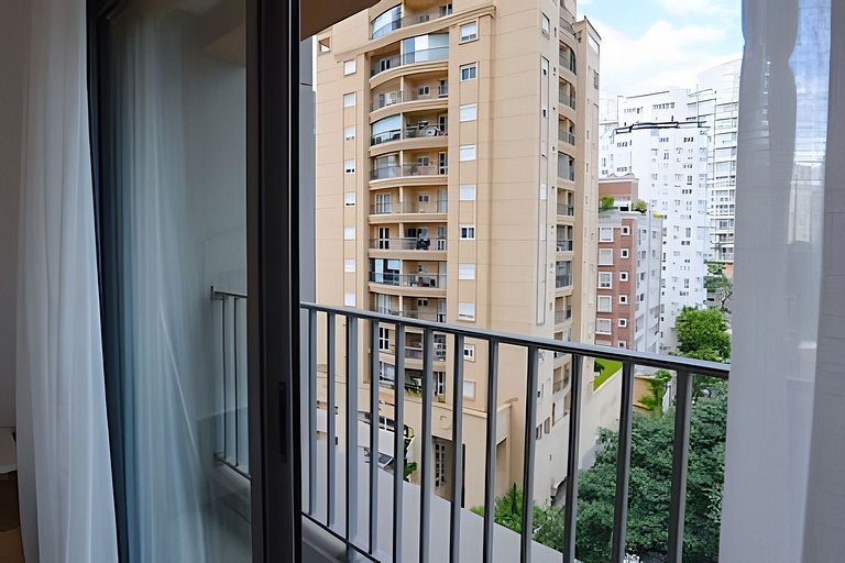 Studio Amplo e iluminado | Próx. Ibirapuera