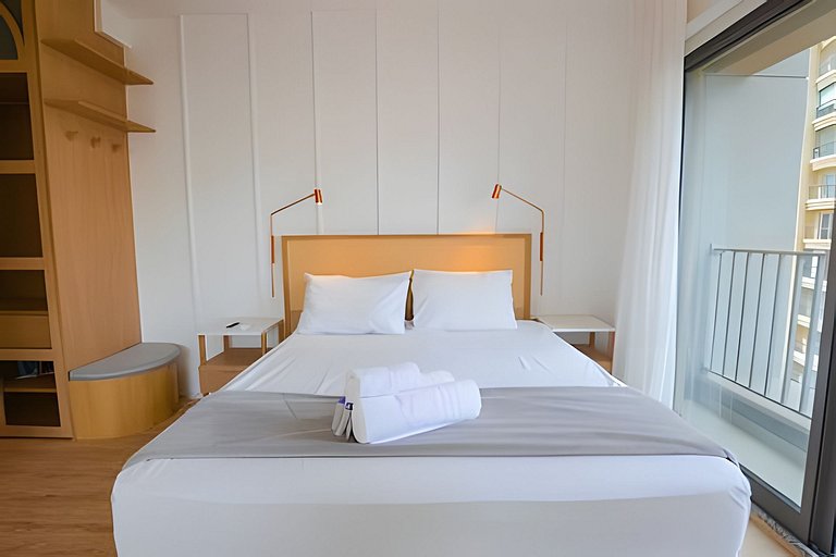 Studio Amplo e iluminado | Próx. Ibirapuera