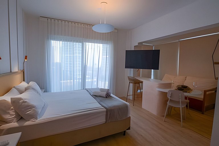 Studio Amplo e iluminado | Próx. Ibirapuera