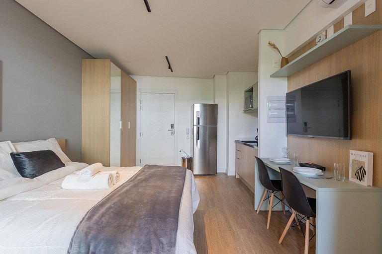 Charmoso studio C/varanda na Pompéia