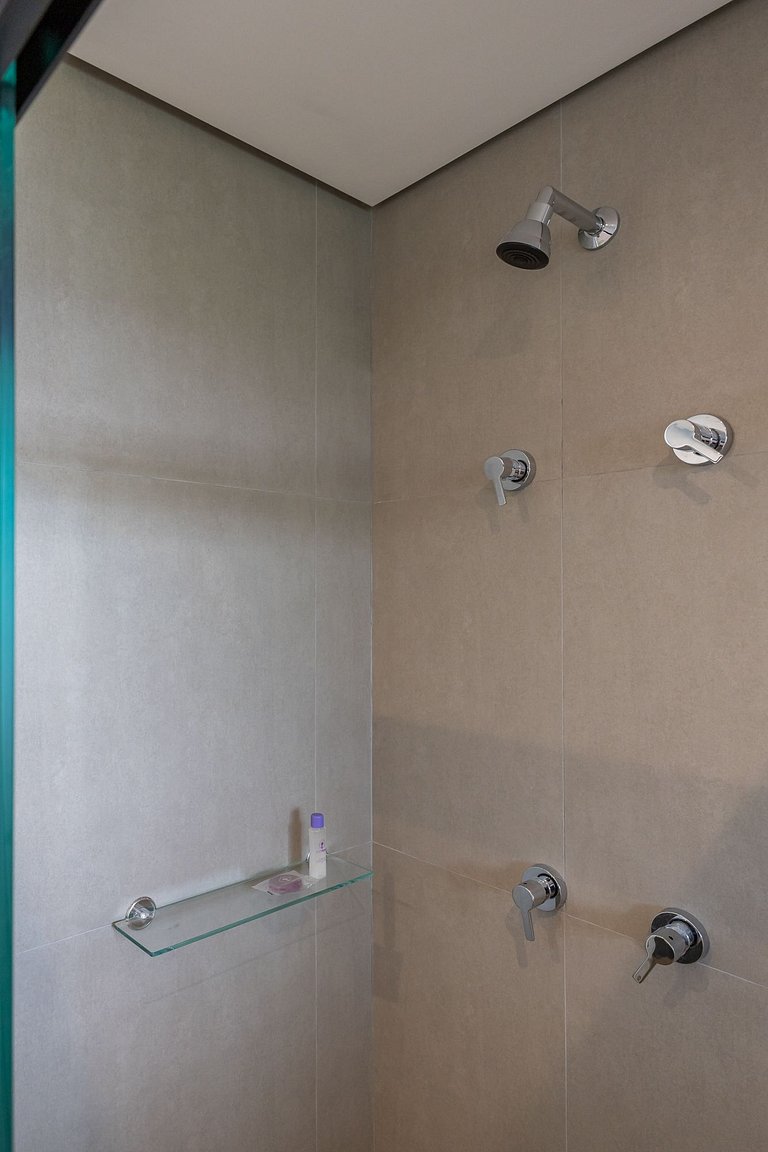 Charmoso studio C/varanda na Pompéia