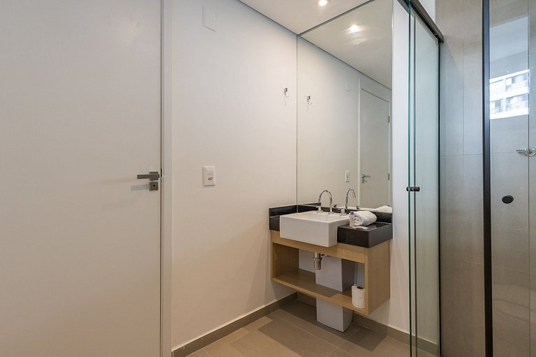 Charmoso studio C/varanda na Pompéia