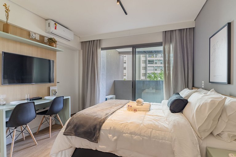 Charmoso studio C/varanda na Pompéia