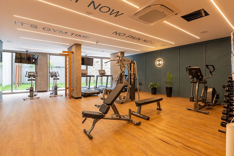 Lindo studio C/varanda na av. Pompéia