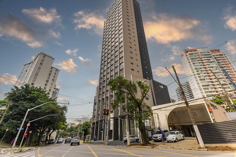 Charmoso studio C/varanda na Pompéia