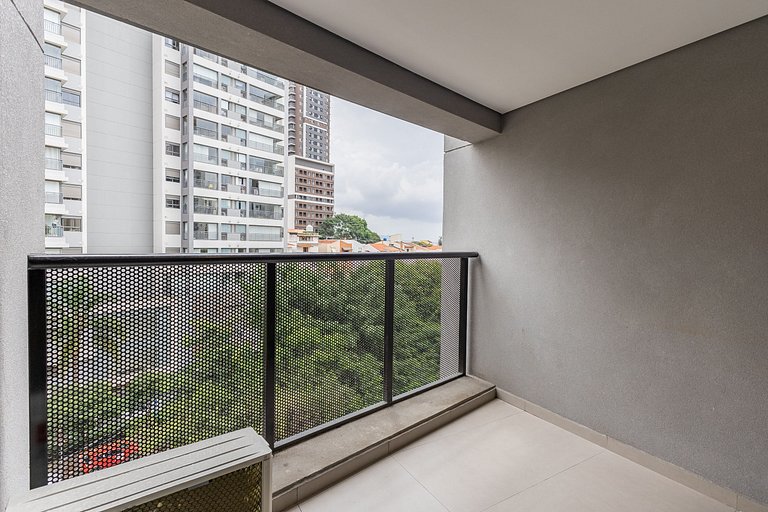 Charmoso studio C/varanda na Pompéia