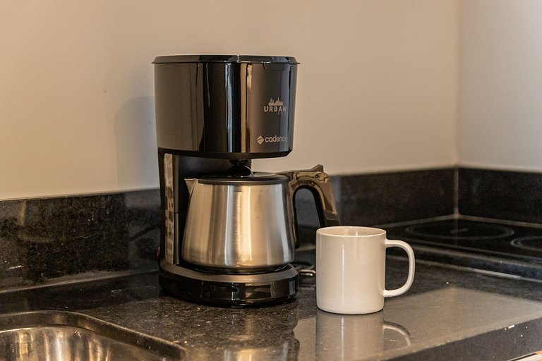 Charmoso studio C/varanda na Pompéia