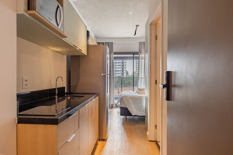 Charmoso studio C/varanda na Pompéia