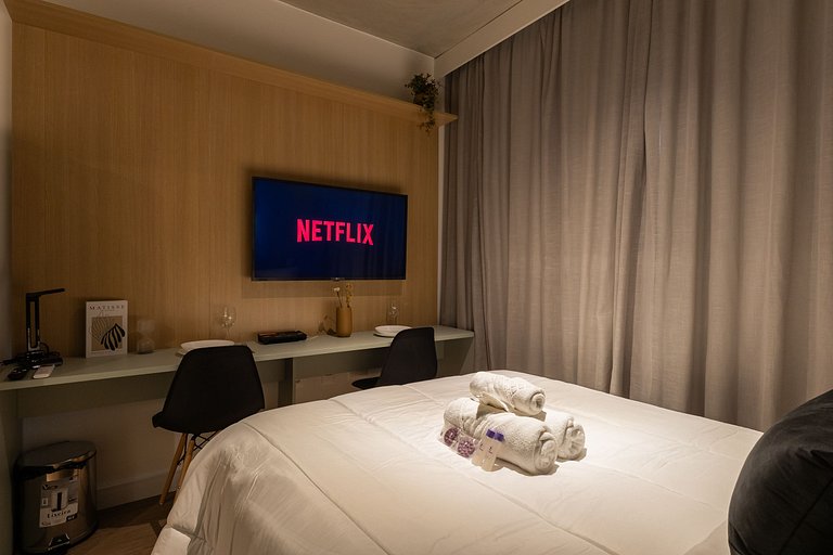 Charmoso studio C/varanda na Pompéia