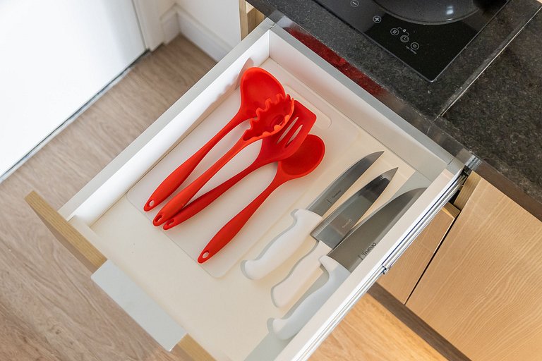 Charmoso studio C/varanda na Pompéia